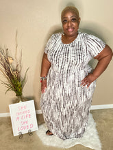 Load image into Gallery viewer, White/Black Tie Dye Maxi Dress
